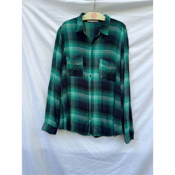 Maurices Teal & Blue Button Up Plaid Top Woman’s Size 2 - Picture 1 of 9
